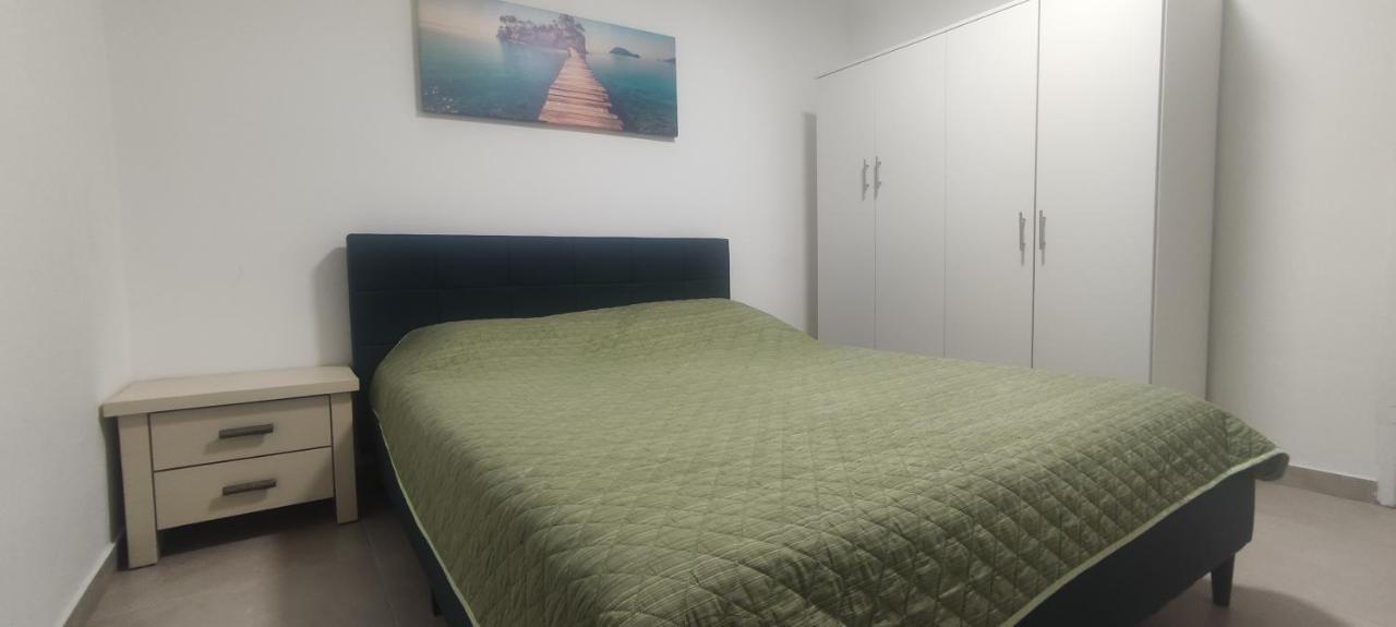 Yona Balev Apartment Eilat Ngoại thất bức ảnh